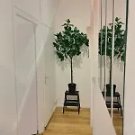 P&R - 2 Room Comfort, Plainpalais