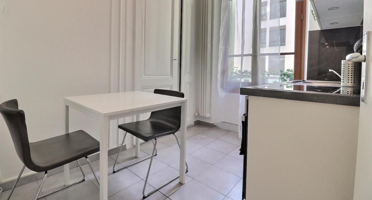 P&r - 2 Comfort, Plainpalais Apartment Geneva