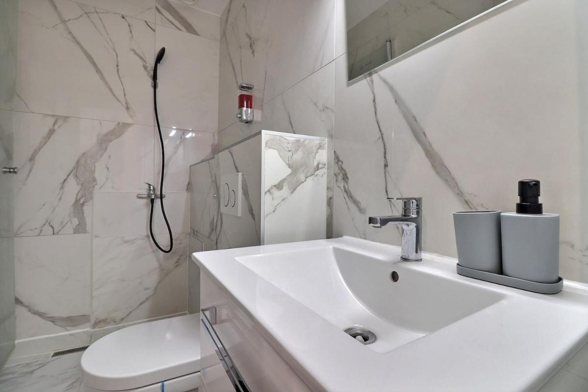 P&r - 2 Comfort, Plainpalais Appartement *